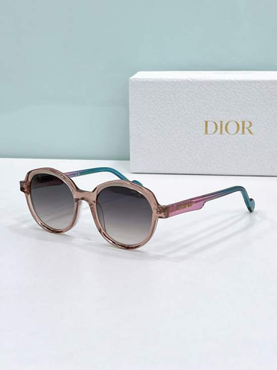 Picture of Dior Sunglasses _SKUfw76702299fw